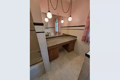 2109 W 22nd St, Duluth, MN 55811 - Photo 12