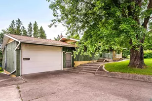 140 W Faribault St, Duluth, MN 55803 - Photo 36
