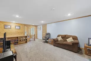9046 Eagles Club Rd, Alborn, MN 55702 - Photo 12