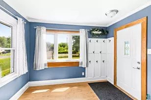 809 N Robin Ave, Duluth, MN 55811 - Photo 8