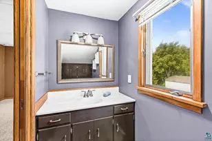 809 N Robin Ave, Duluth, MN 55811 - Photo 26