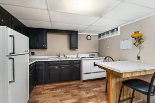 76 N 21st St E, Superior, WI 54880 - Photo 30