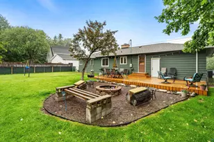 76 N 21st St E, Superior, WI 54880 - Photo 4