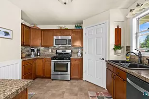 13 James Rd, Silver Bay, MN 55614 - Photo 18
