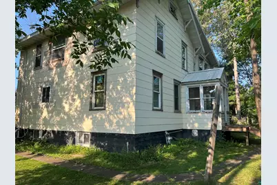 107 6th St S, Virginia, MN 55792 - Photo 2