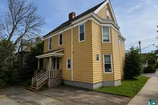 330-332 N 13th Ave E, Duluth, MN 55805 - Photo 2