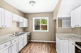 309 Maryland St, Duluth, MN 55803 - Photo 16