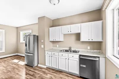 309 Maryland St, Duluth, MN 55803 - Photo 18