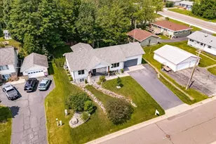 231 Chambersburg Dr, Duluth, MN 55811 - Photo 56