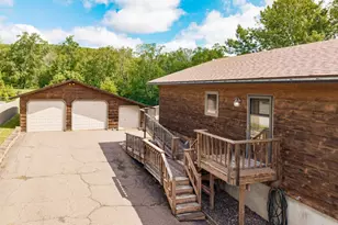 6101 Olney St, Duluth, MN 55807 - Photo 2