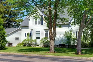 721 10th Ave W, Ashland, WI 54806 - Photo 2