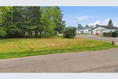 3934, 3936 Main St, Kettle River, MN 55757 - Photo 10