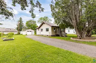 317 21st St, Cloquet, MN 55720 - Photo 6