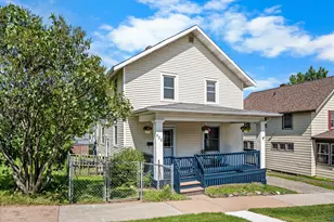 622 N 8th Ave E, Duluth, MN 55805 - Photo 2