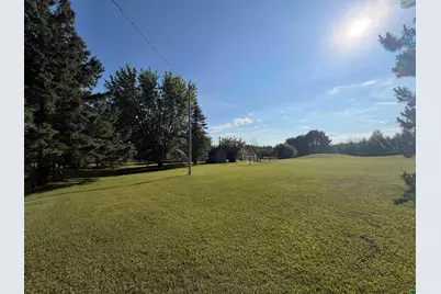 223 Hill Rd, Esko, MN 55733 - Photo 6