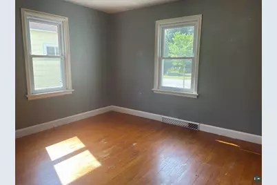 121 E Pattison St, Ely, MN 55731 - Photo 12