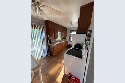 2713 W 7th St, Duluth, MN 55806 - Photo 6