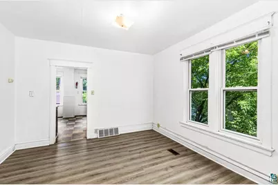 217 E 7th St, Duluth, MN 55805 - Photo 68