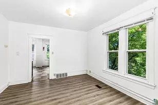 217 E 7th St, Duluth, MN 55805 - Photo 68