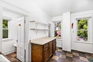 217 E 7th St, Duluth, MN 55805 - Photo 74