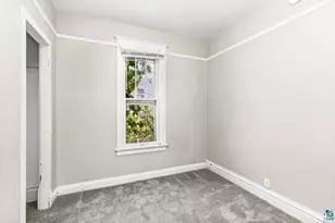 217 E 7th St, Duluth, MN 55805 - Photo 66