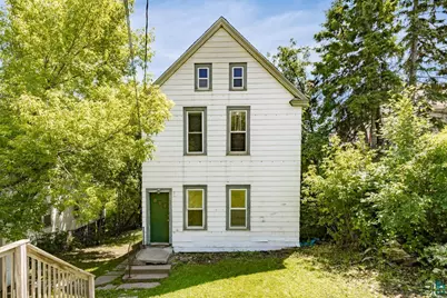 217 E 7th St, Duluth, MN 55805 - Photo 10