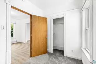 217 E 7th St, Duluth, MN 55805 - Photo 72