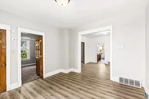 217 E 7th St, Duluth, MN 55805 - Photo 58