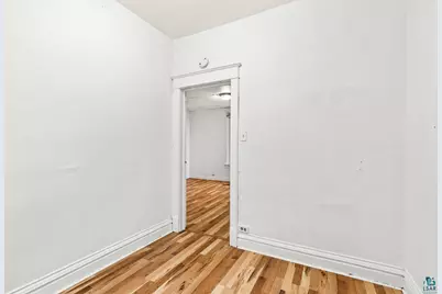 217 E 7th St, Duluth, MN 55805 - Photo 44