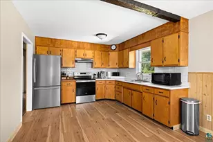 5433 Edwardson Rd, Silver Bay, MN 55614 - Photo 4