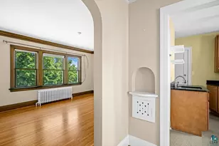 1529 E 5th St, Duluth, MN 55812 - Photo 12