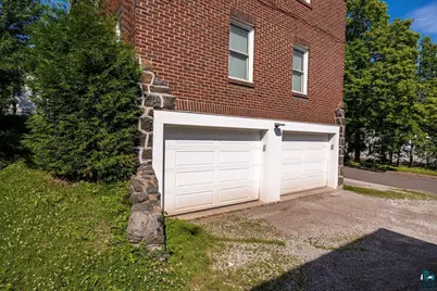 1529 E 5th St, Duluth, MN 55812 - Photo 4