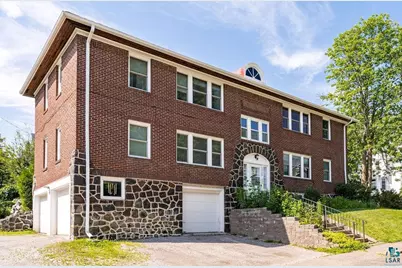 1529 E 5th St, Duluth, MN 55812 - Photo 1