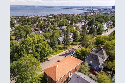 1529 E 5th St, Duluth, MN 55812 - Photo 8