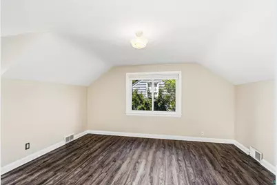 4215 London Rd, Duluth, MN 55804 - Photo 28
