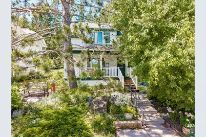 11 St. Louis Ct, Duluth, MN 55808 - Photo 1