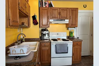 5716 Highland St, Duluth, MN 55807 - Photo 12