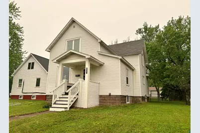 827 9th Ave, Two Harbors, MN 55616 - Photo 2