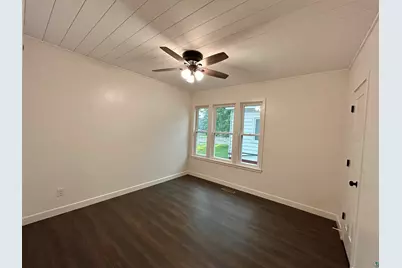 827 9th Ave, Two Harbors, MN 55616 - Photo 16