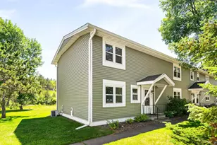 902 Madison Ave, Duluth, MN 55811 - Photo 2