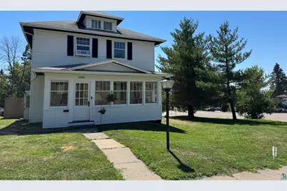 2260 W 13th St, Duluth, MN 55806 - Photo 1