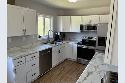 5029 Morris Thomas Rd, Hermantown, MN 55811 - Photo 6