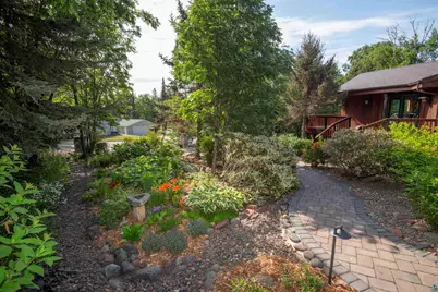 207 9th Ave W, Grand Marais, MN 55604 - Photo 4