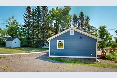 511 W 3rd St, Grand Marais, MN 55604 - Photo 18