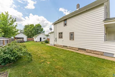 712 E Camp St, Ely, MN 55731 - Photo 34