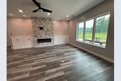 3139 W Tischer Rd, Duluth, MN 55803 - Photo 12