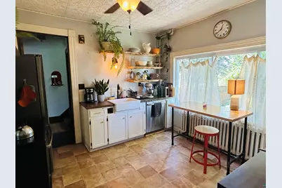 5819 Oneida St, Duluth, MN 55804 - Photo 16
