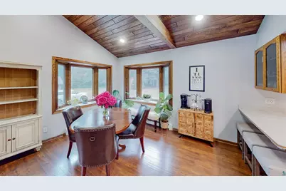 1521 Highway 61 E, Grand Marais, MN 55604 - Photo 18