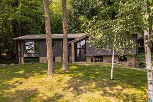 2129 Woodhaven Ln, Duluth, MN 55803 - Photo 2