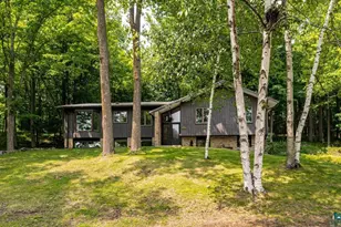2129 Woodhaven Ln, Duluth, MN 55803 - Photo 4